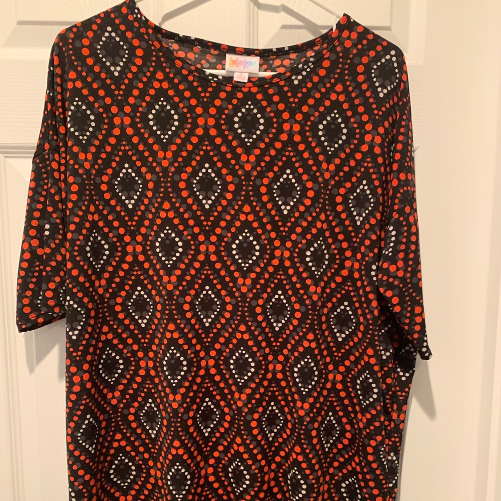 🌟🌟LulaRoe Irma🌟🌟3/$20 with bundle